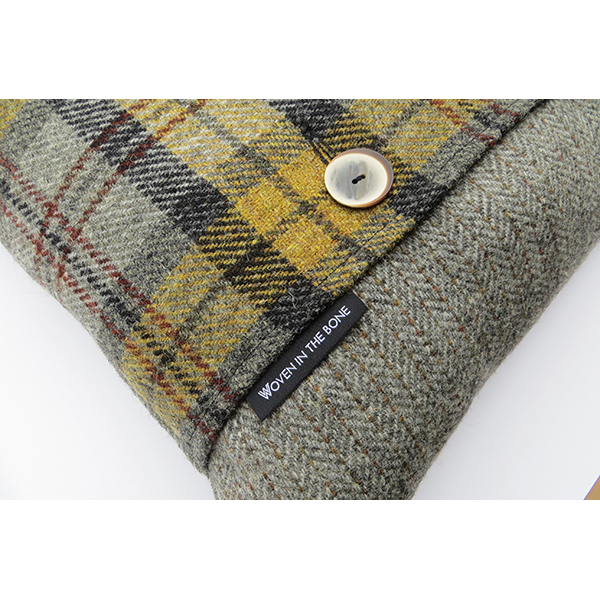 cullen-cement-45x45-detail cushion-cullen-cement-detail