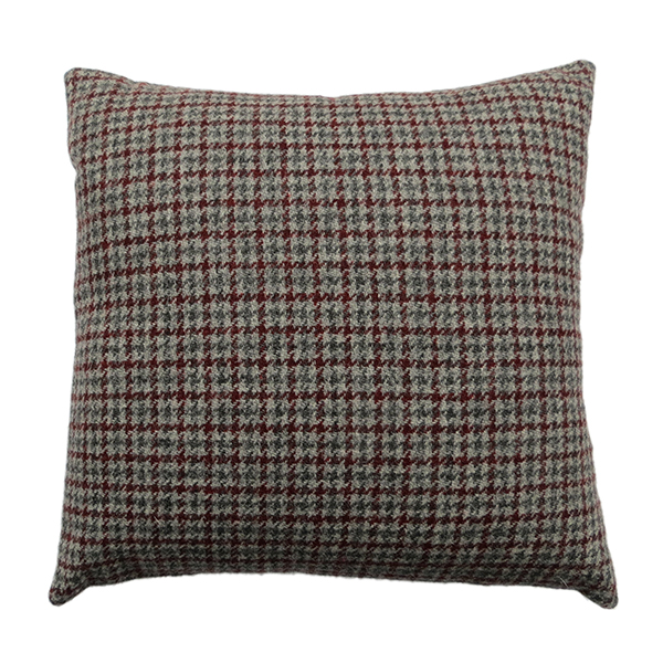 cullen-gunclub-45x45-back cushion-cullen-gunclub-back